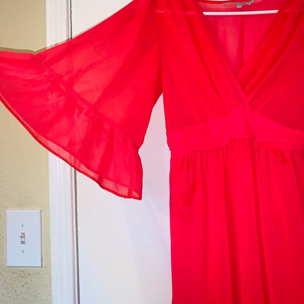 Dress - Picture 4 of 7
